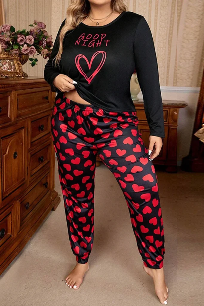 Plus Size Black Heart Letter Print Long Sleeve Pajamas Set